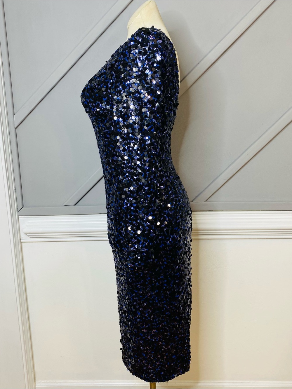 NEW Dress the Population Emery Long Sleeve Sequin Dress navy SZ L #D6706 - Picture 6 of 13